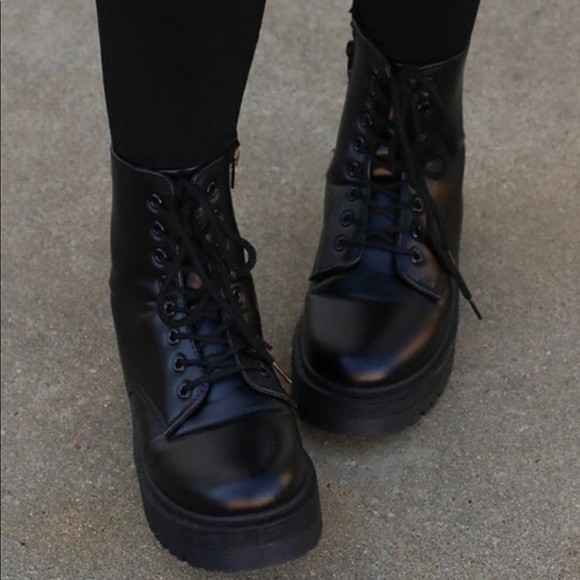 Fall Doll Black Platform Combat Boots - Picture 2 of 9